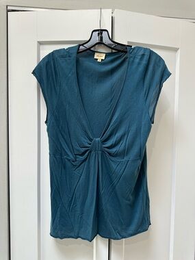 Ella Moss Blue Twist-Front Cap Sleeve Blouse